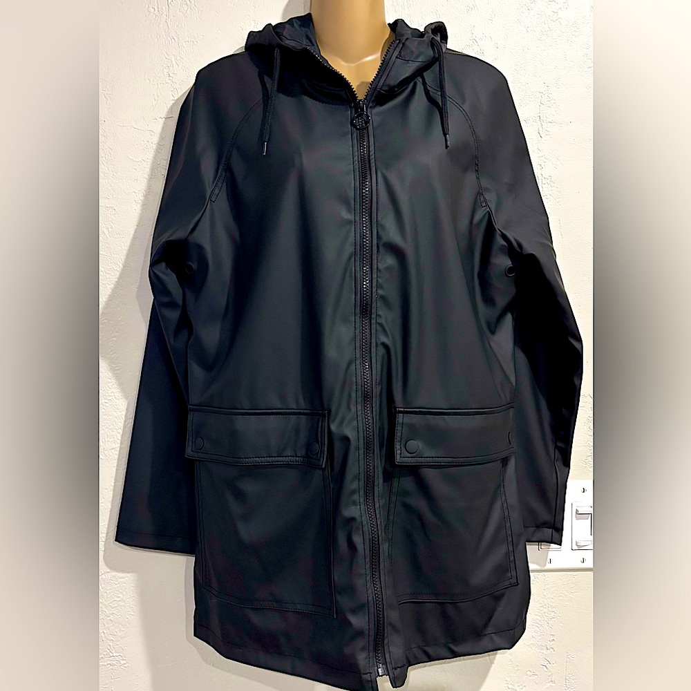 A.N.A. Black Rain Full Zip Jacket! ( MED)
“Looks Leather-Like”! NWOT
